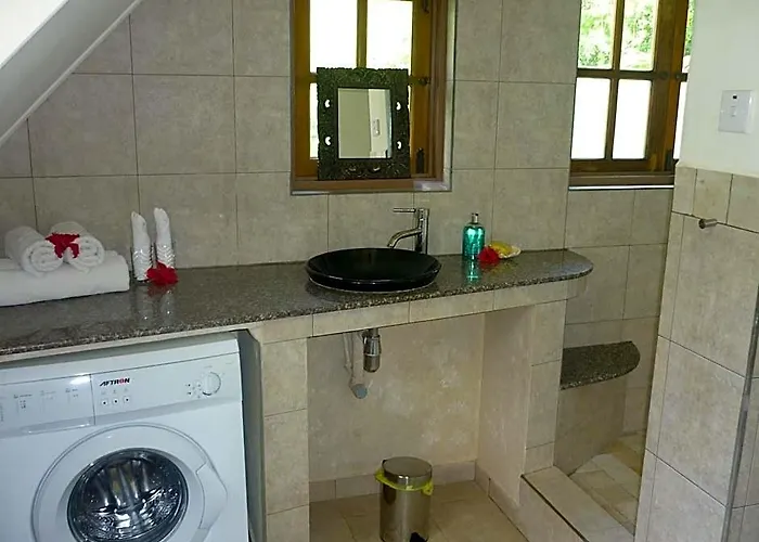 Maison Soleil Hotell 4*
